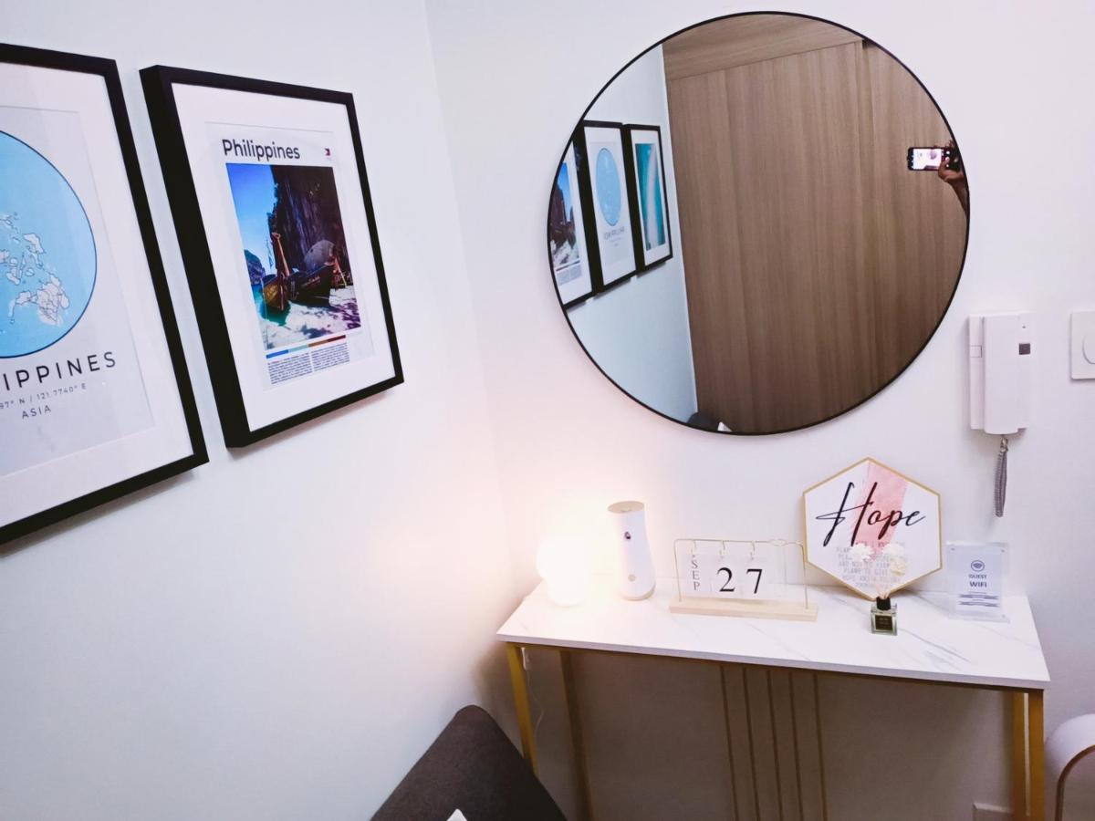 Shore 2 Residences 1Br Deluxe Room In Moa Complex Manila Esterno foto