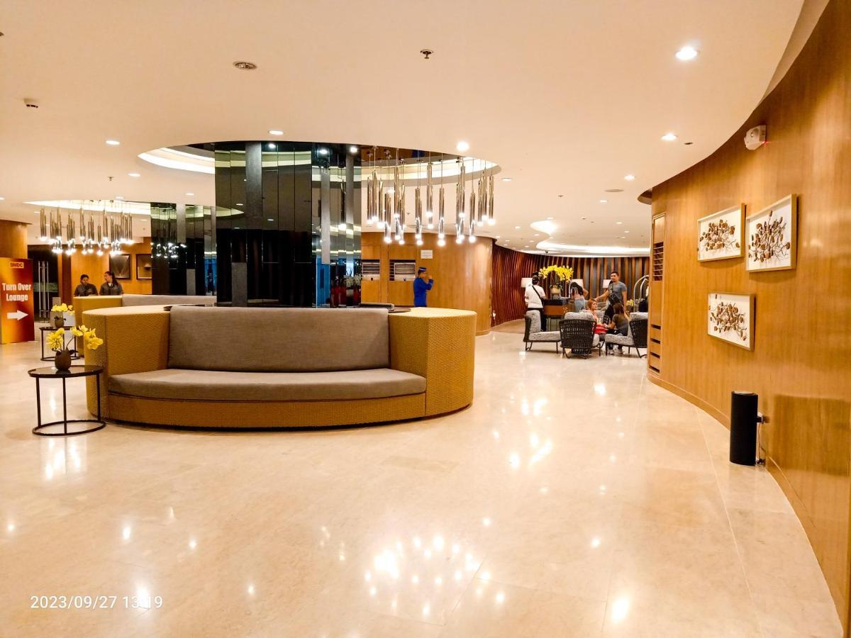 Shore 2 Residences 1Br Deluxe Room In Moa Complex Manila Esterno foto