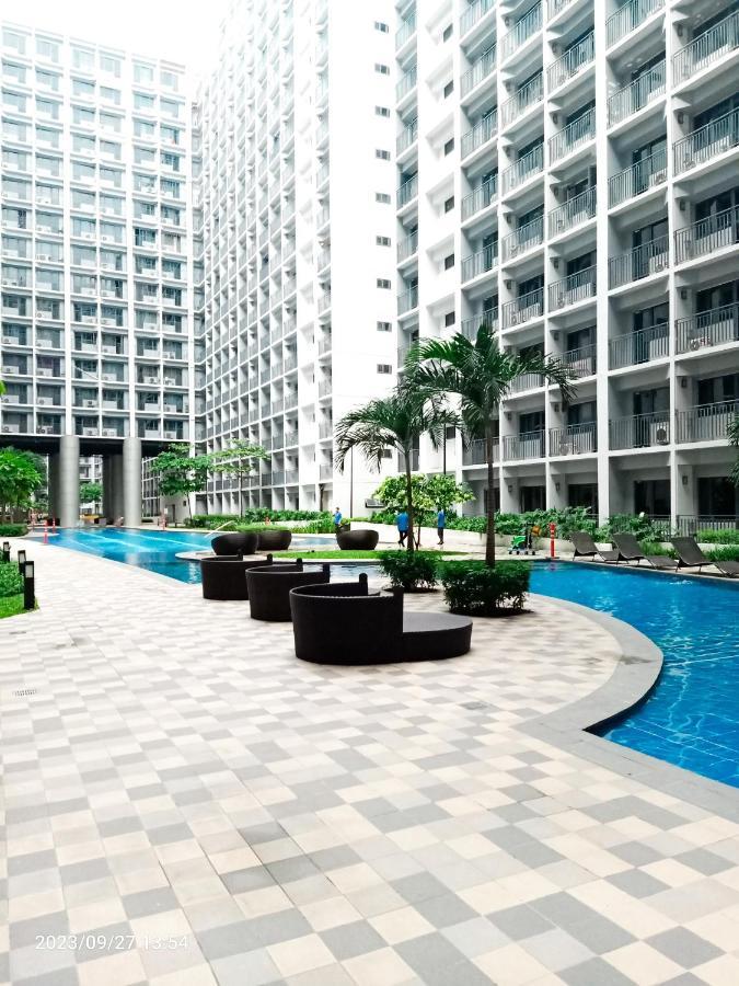Shore 2 Residences 1Br Deluxe Room In Moa Complex Manila Esterno foto