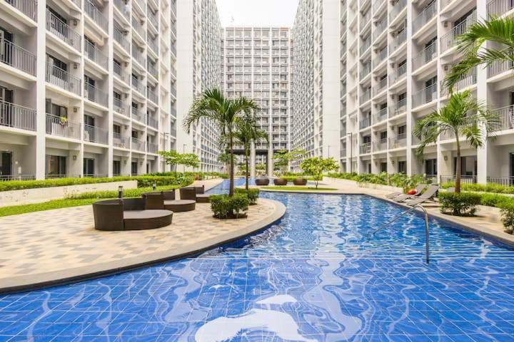 Shore 2 Residences 1Br Deluxe Room In Moa Complex Manila Esterno foto